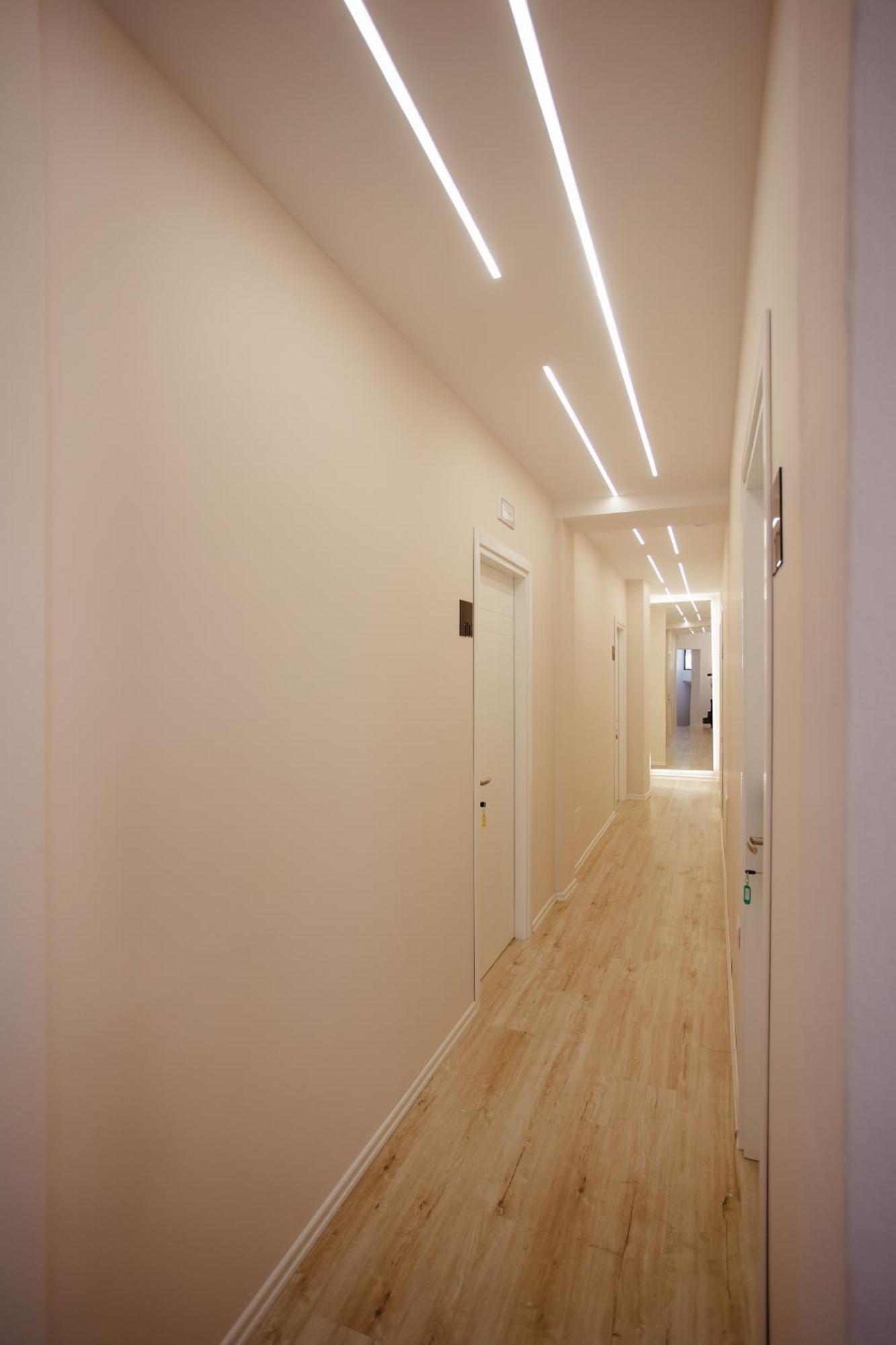Downtown Hotel Шкодер Экстерьер фото