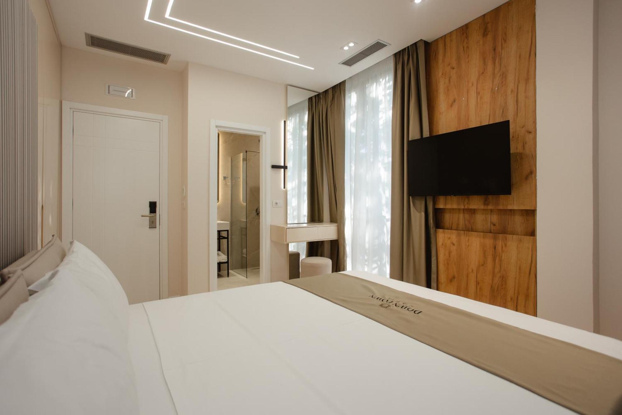 Downtown Hotel Шкодер Экстерьер фото
